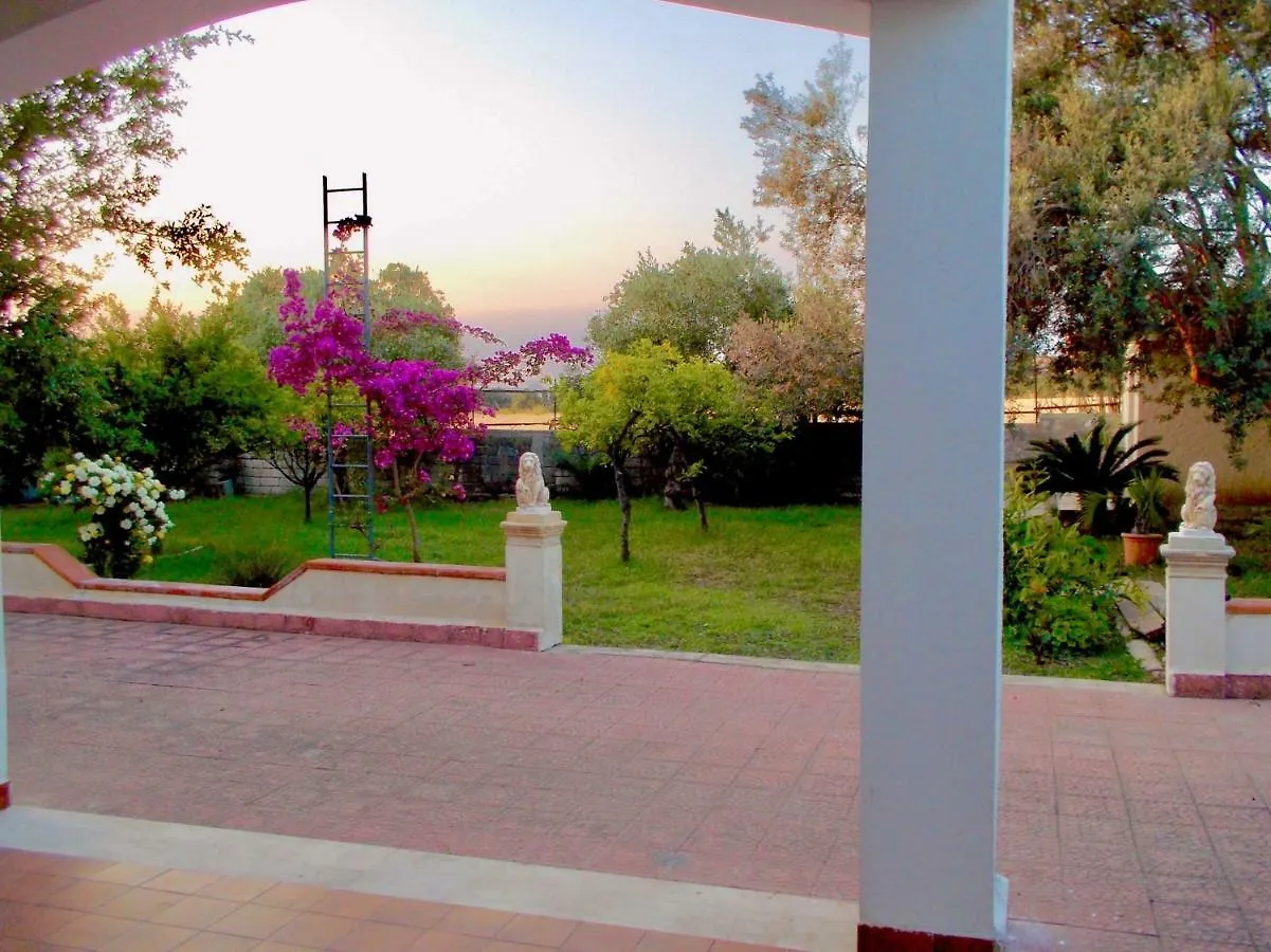 Villa Oasi Del Plemmirio Syrakus 0*,